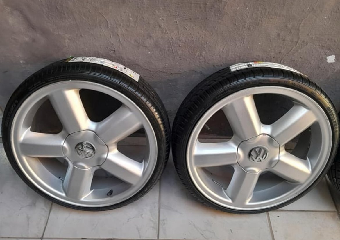 jantes gti 18” 4x100 jantes gti 18” 4x100