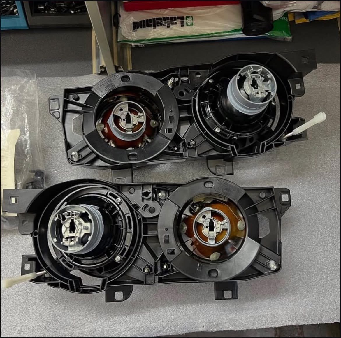 phares hella neufs – À saisir phares hella neufs – À saisir