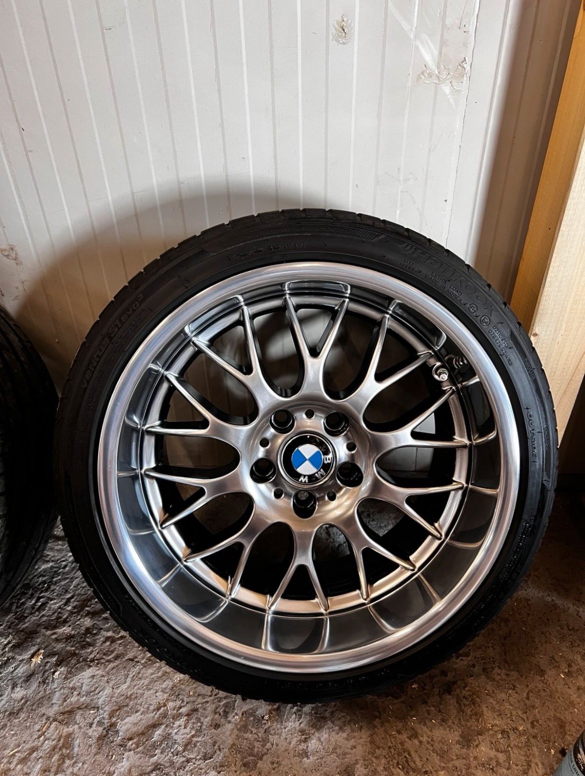 rondell 0058 18 pouces avec pneus rondell 0058 18 pouces avec pneus