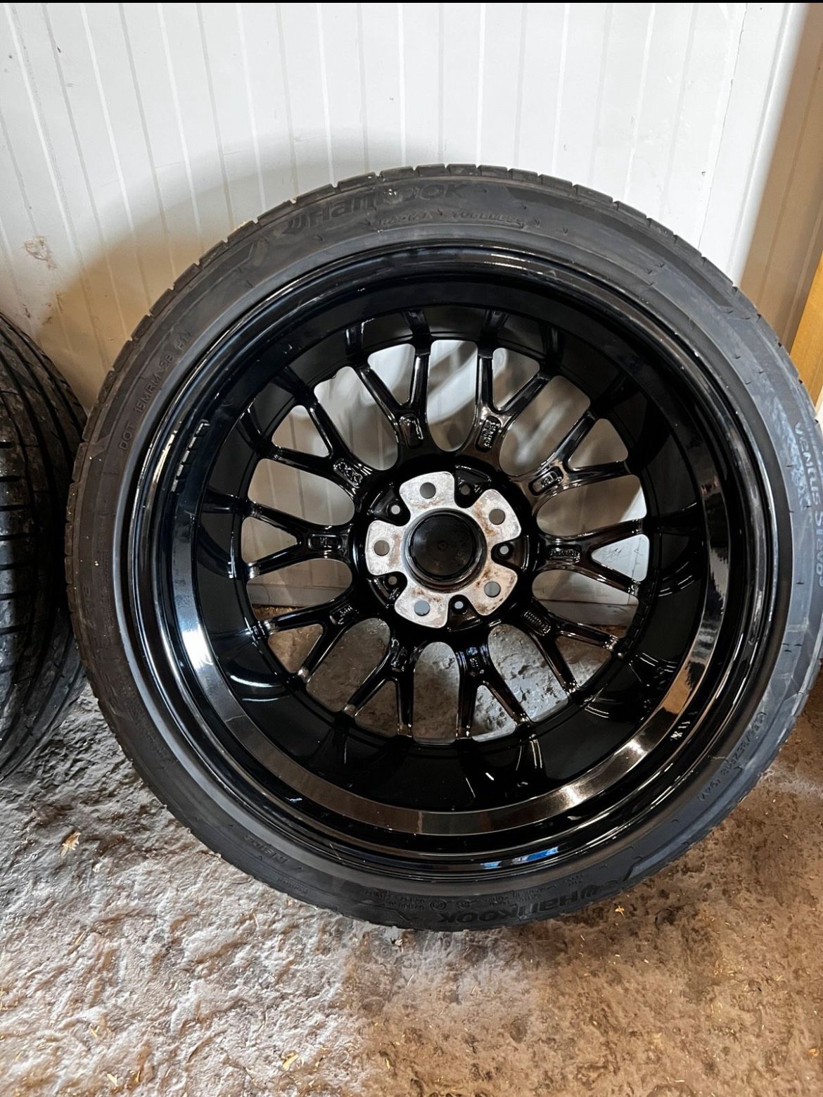 rondell 0058 18 pouces avec pneus rondell 0058 18 pouces avec pneus