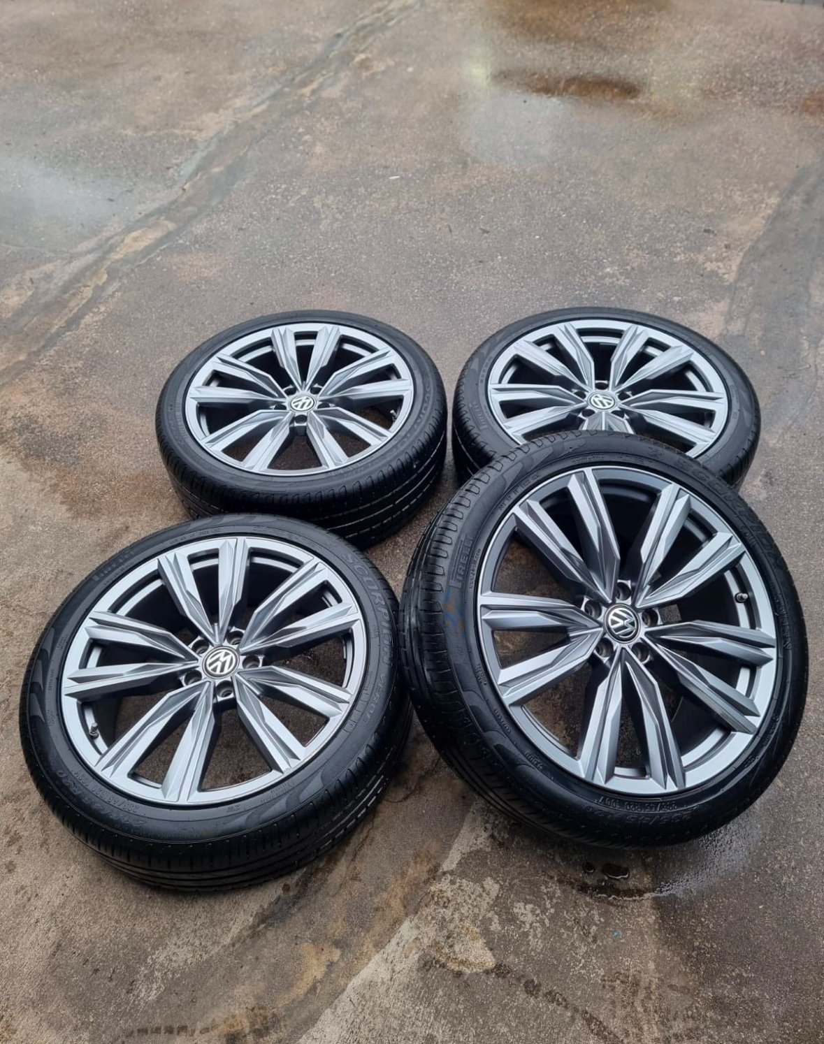 jantes aluminium 20 pouces d'origine tiguan (2016 2024). jantes aluminium 20 pouces d'origine tiguan (2016 2024).