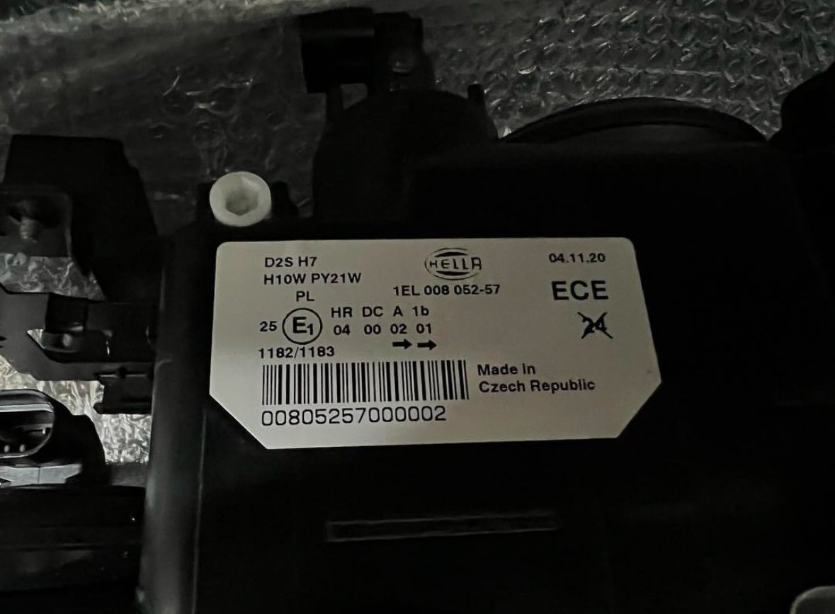 nouveau xénon d'origine phares hella bmw e39 nouveau xénon d'origine phares hella bmw e39