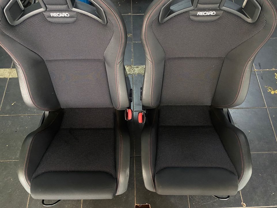 sièges recaro sportster redbull sièges recaro sportster redbull