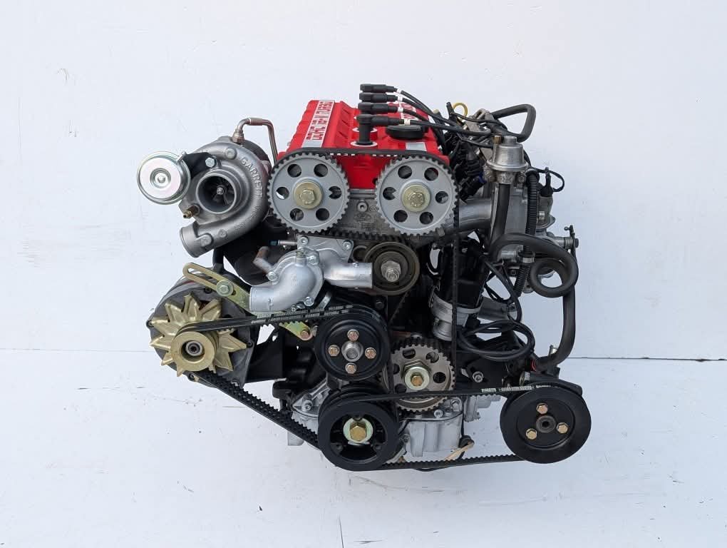 moteur cosworth rs 500 authentique – neuf d’Époque moteur cosworth rs 500 authentique – neuf d’Époque