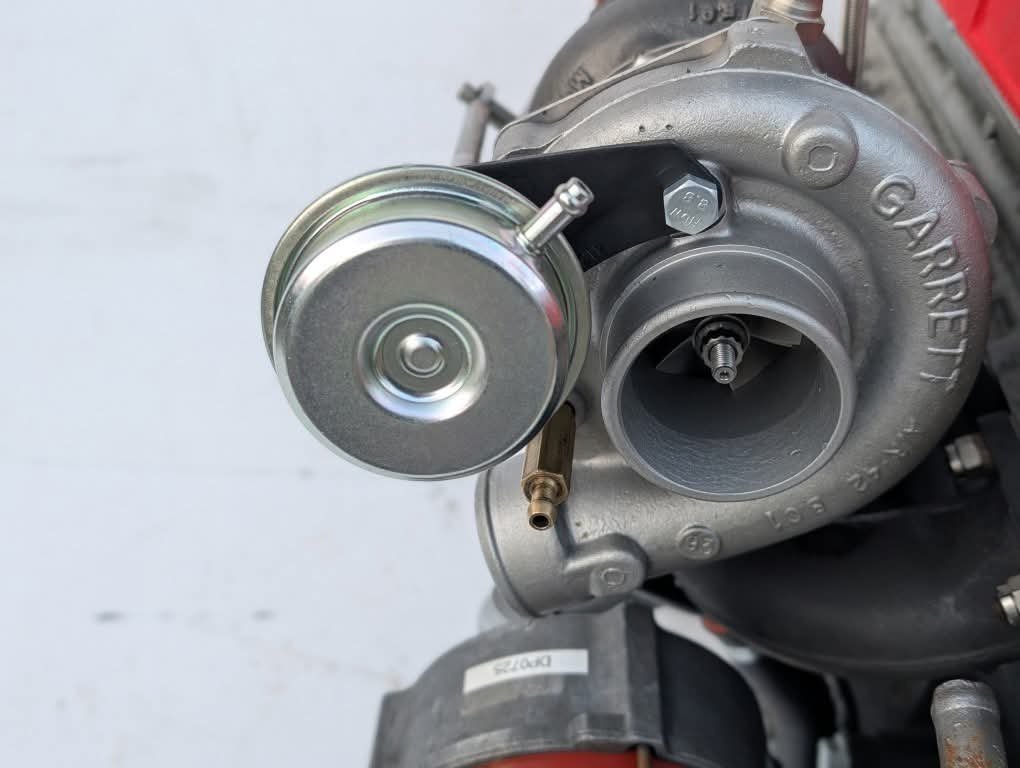 moteur cosworth rs 500 authentique – neuf d’Époque moteur cosworth rs 500 authentique – neuf d’Époque