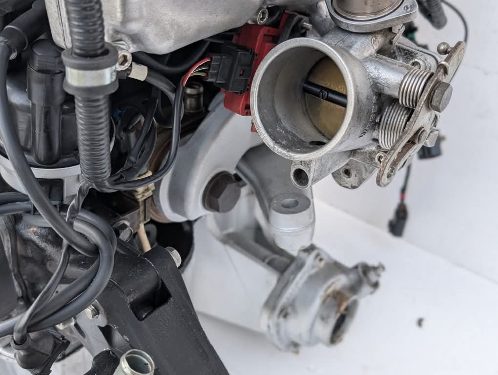 moteur cosworth rs 500 authentique – neuf d’Époque moteur cosworth rs 500 authentique – neuf d’Époque